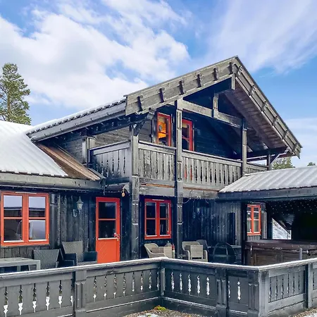 4 Bedroom Gorgeous In Dom wakacyjny *
